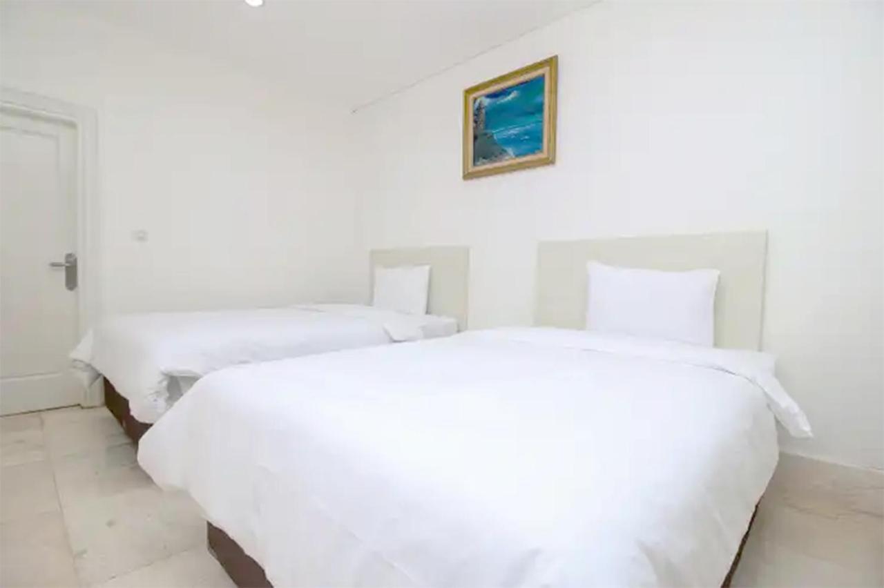 Saffron Suites Syariah Guest house Jakarta
